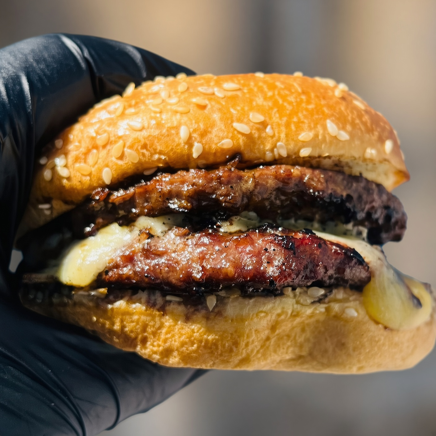 Classic Cheeseburger